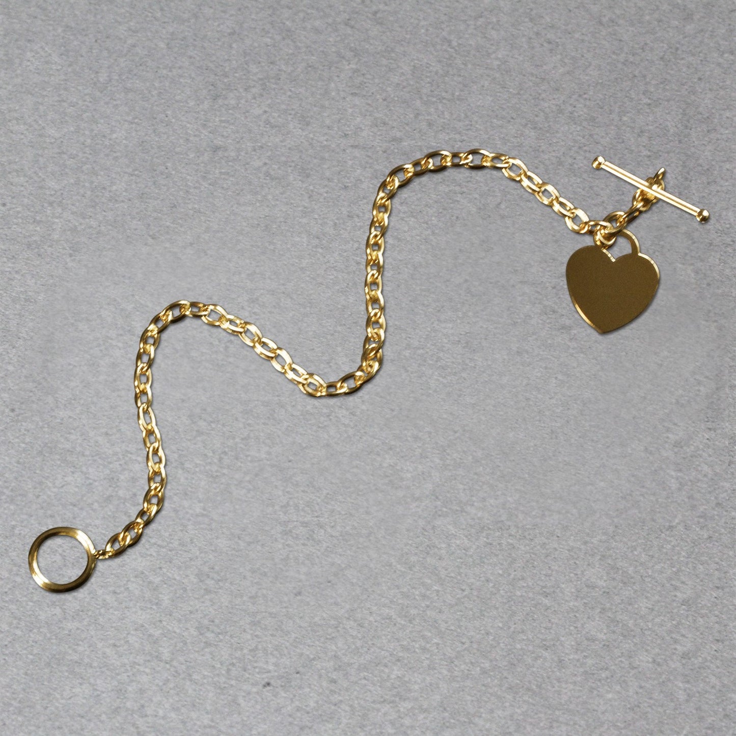 Toggle Bracelet with Heart Charm in 14k Yellow Gold (4.80 mm)