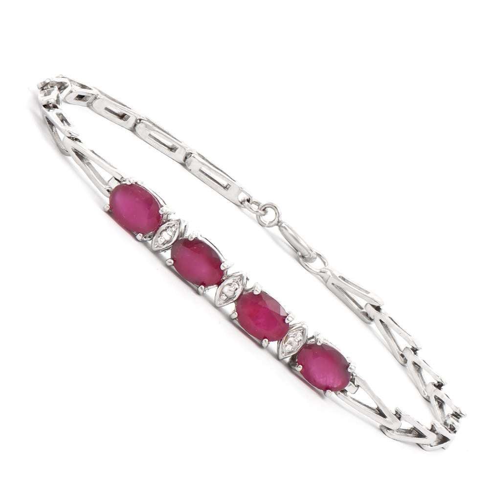 4.08 Tw Cts Ruby & Daimonds Rhodium Plated  Designer Bracelet Size 7.6 Inches